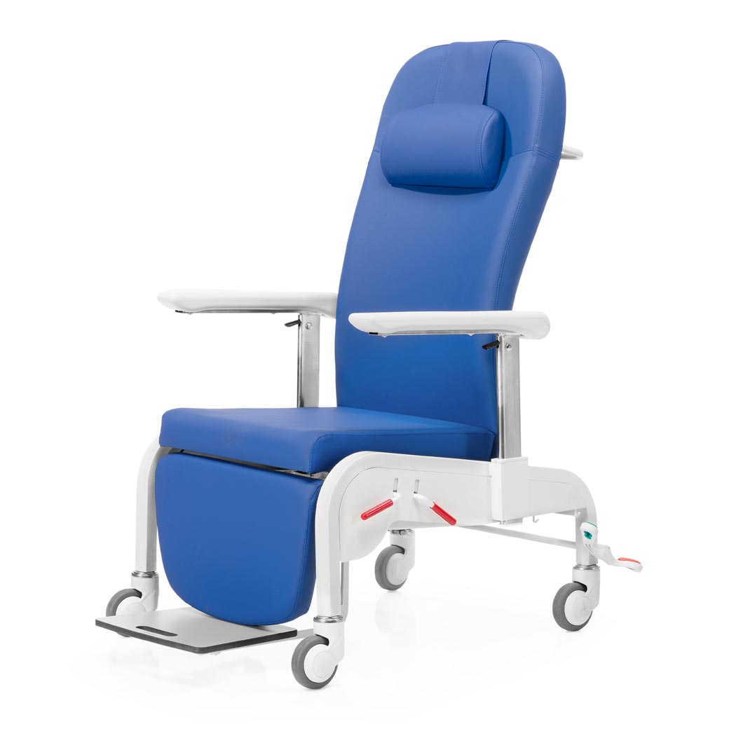 Breeze Plus Patient Chair with Accessories